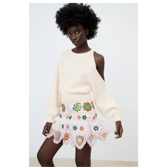 ZARA White Floral Crochet Embroidered Skort - Picture 1 of 13